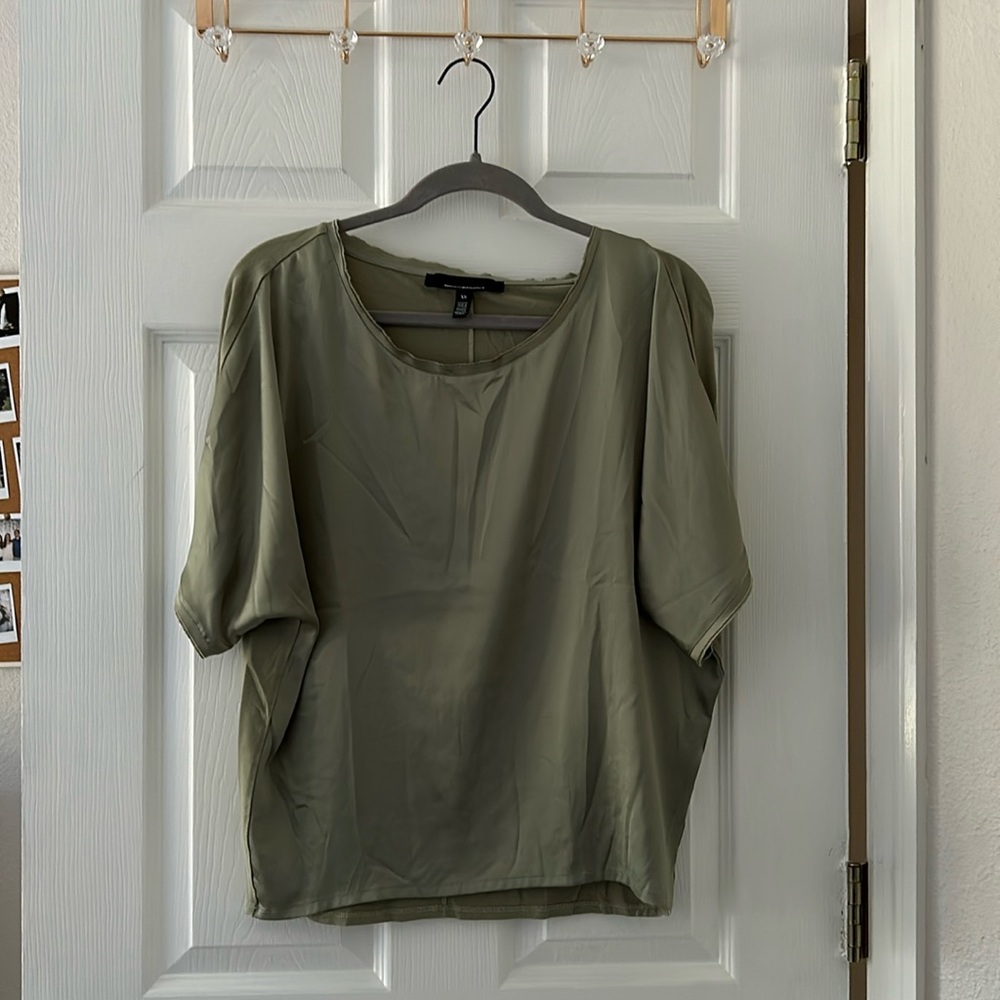 White House Black Market Green Blouse!